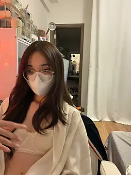 mimichannn99 online show from March 5, 8:38 pm