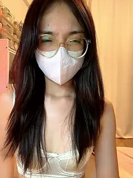 mimichannn99 online show from April 7, 5:37 pm