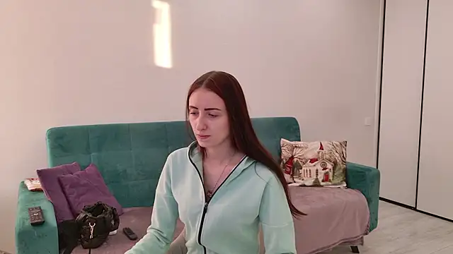 Snapshot of Sandra_Prafer chatting on February 9, 5:16 am Sandra Prafer online show from February 9, 5:16 am