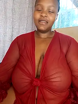 ChoklitBerryXX online show from April 6, 6:58 am