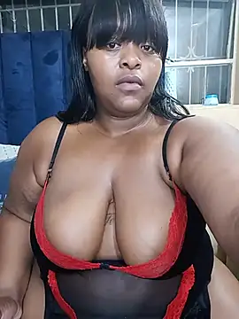 ChoklitBerryXX online show from May 29, 9:21 pm