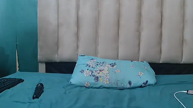 SexyAssQueenX online show from March 16, 11:40 pm