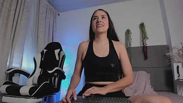 JulietaSnow online show from March 11, 5:51 pm