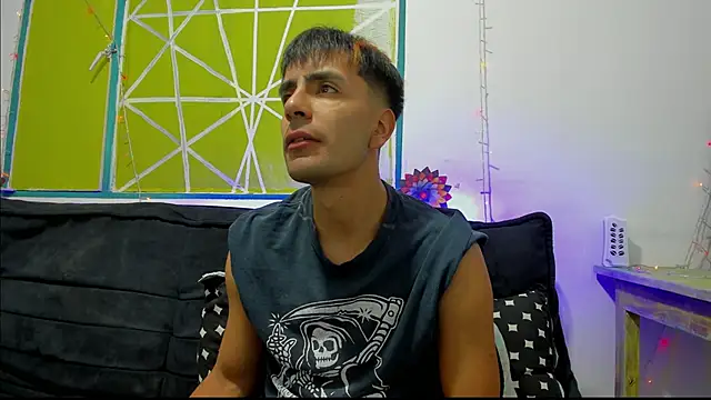 Lord Apolo online show from February 17, 7:55 pm