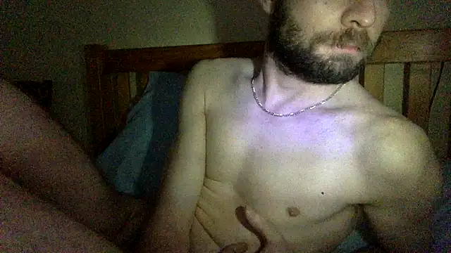 nutt max online show from December 15, 9:59 am