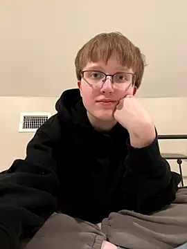 Lassie Cassie online show from December 18, 10:02 pm