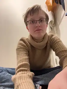 Lassie Cassie online show from December 22, 5:07 am