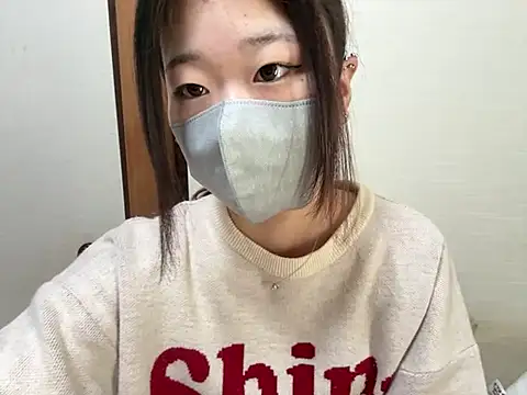 kuromi chan oo online show from February 3, 12:32 am
