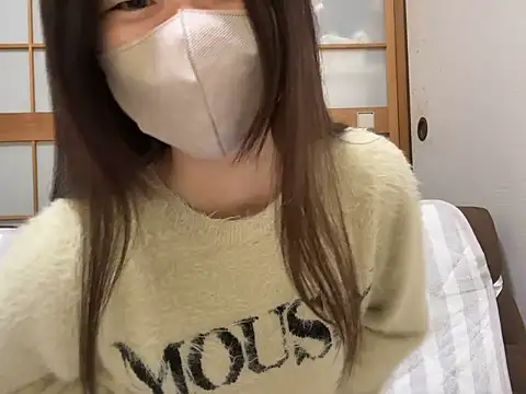 kuromi chan oo online show from April 23, 9:38 pm