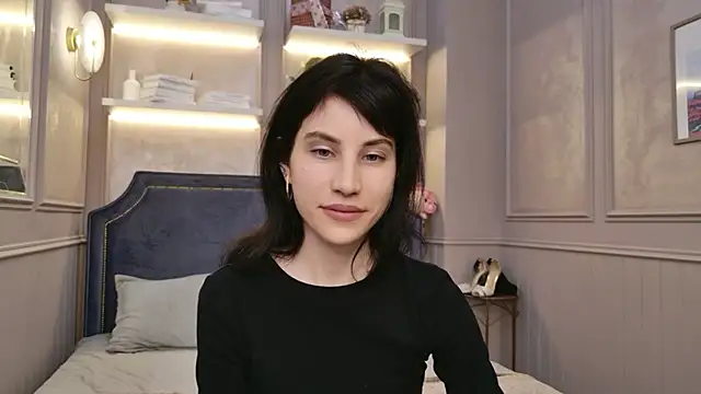 Dedra Dixon online show from April 4, 3:51 pm