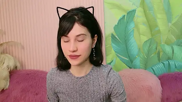 Snapshot of Dedra_Dixon chatting on February 28, 5:51 am Dedra Dixon online show from February 28, 5:51 am