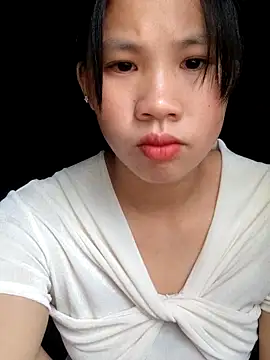 Snapshot of mit0-77 chatting on December 16, 12:48 am mit0-77 online show from December 16, 12:48 am