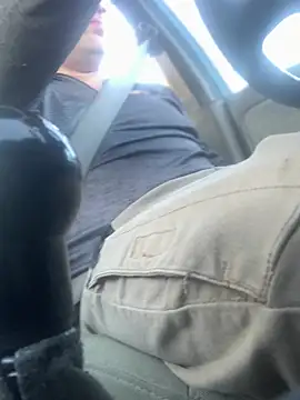 Snapshot of Ldnick69 chatting on March 2, 1:06 am Ldnick69 online show from March 2, 1:06 am