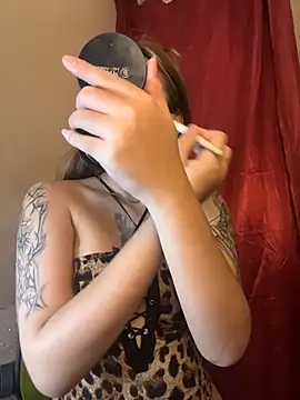 Snapshot of lil_cummer69 chatting on July 4, 3:27 pm lil cummer69 online show from July 4, 3:27 pm
