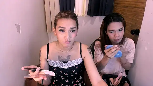 Snapshot of lil_cummer69 chatting on June 4, 2:00 pm lil cummer69 online show from June 4, 2:00 pm