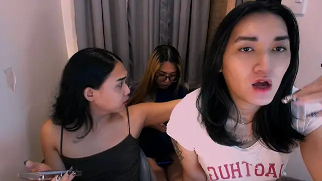 lil cummer69 online show from April 20, 2:29 pm