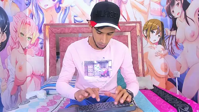 Snapshot of GOLDEN-MAN- chatting on December 15, 6:08 am GOLDEN-MAN- online show from December 15, 6:08 am