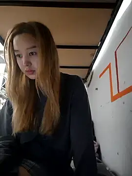 Snapshot of SherrylShaw chatting on January 9, 1:07 pm SherrylShaw online show from January 9, 1:07 pm