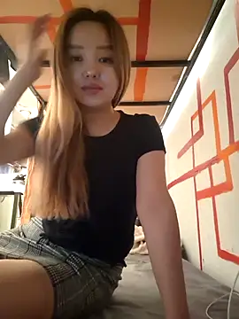 Snapshot of SherrylShaw chatting on March 23, 8:52 pm SherrylShaw online show from March 23, 8:52 pm