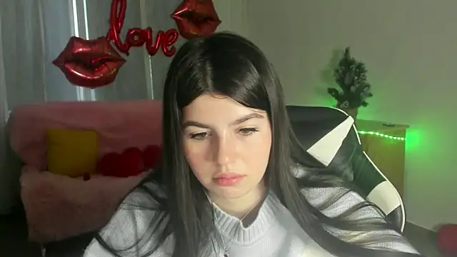 KisaModel online show from March 6, 1:00 am