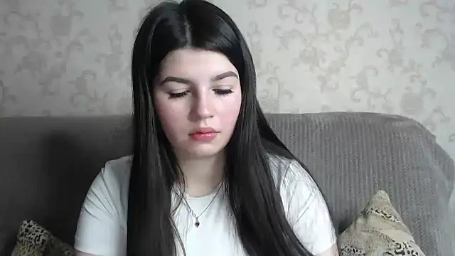 KisaModel online show from April 8, 1:07 am