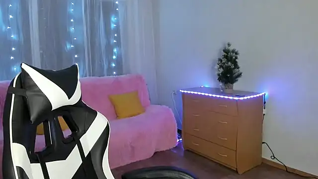 KisaModel online show from January 6, 1:42 am