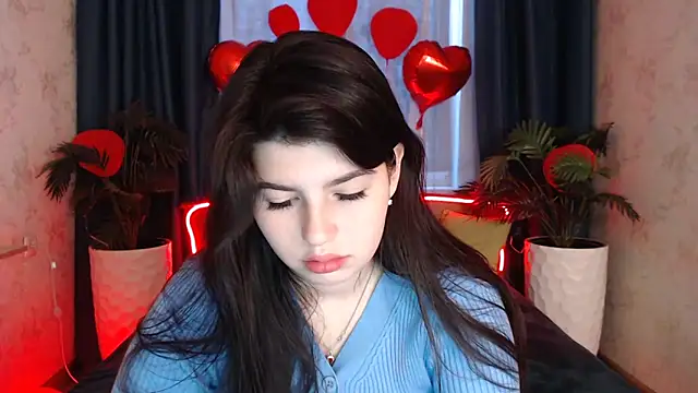 KisaModel online show from March 8, 1:11 am