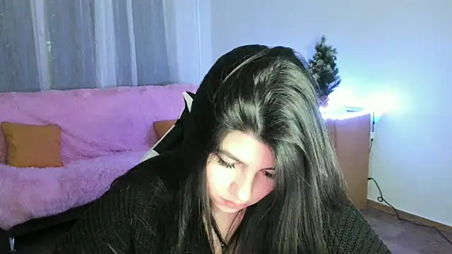 KisaModel online show from January 31, 7:12 pm