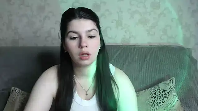 KisaModel online show from March 21, 2:02 am