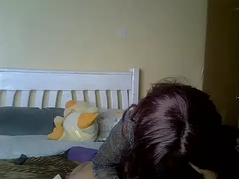 Snapshot of Bustylei chatting on December 15, 6:19 am Bustylei online show from December 15, 6:19 am