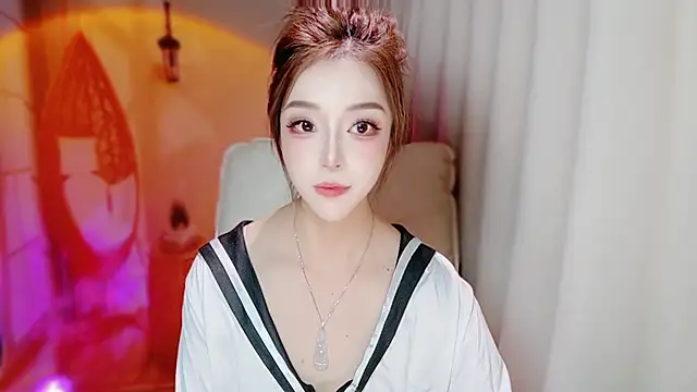 zizi-a online show from March 4, 2:14 pm