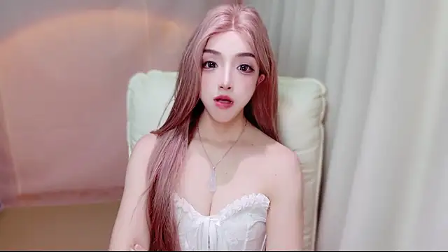 zizi-a online show from April 17, 3:15 pm