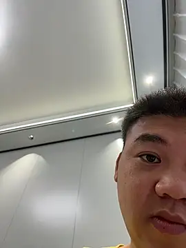 qwe522522 online show from March 2, 3:07 am