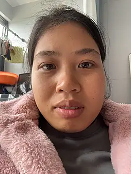 qwe522522 online show from February 5, 6:20 am