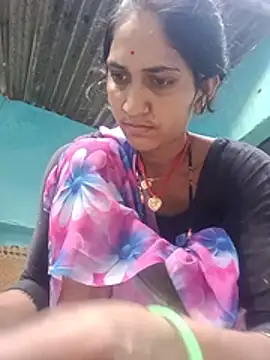 Snapshot of Chayna_singh chatting on June 26, 12:49 am Chayna singh online show from June 26, 12:49 am