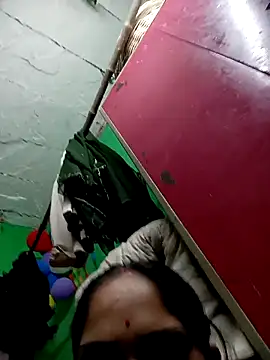 Snapshot of Chayna_singh chatting on February 4, 11:38 am Chayna singh online show from February 4, 11:38 am