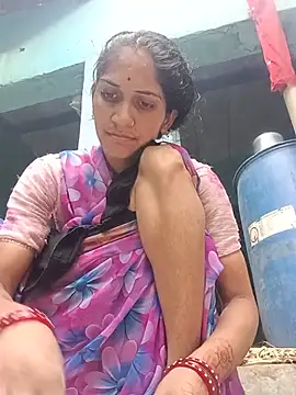 Snapshot of Chayna_singh chatting on July 2, 1:17 am Chayna singh online show from July 2, 1:17 am