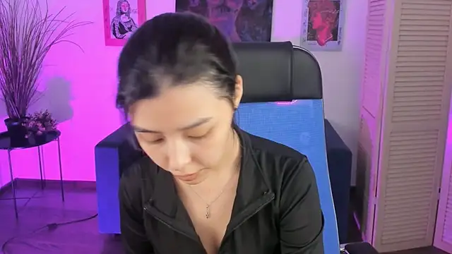 SirenMystiq online show from January 15, 7:17 pm