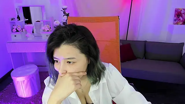 SirenMystiq online show from May 19, 7:21 pm