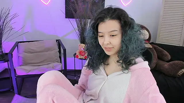 SirenMystiq online show from March 7, 7:15 am