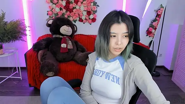 SirenMystiq online show from May 20, 7:11 pm