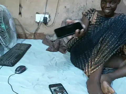 Snapshot of SEXY-NAIMA chatting on April 23, 3:46 pm SEXY-NAIMA online show from April 23, 3:46 pm