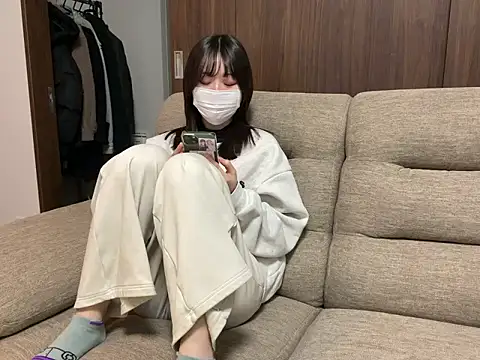 Gokujyo-Namanaka online show from January 9, 10:55 am