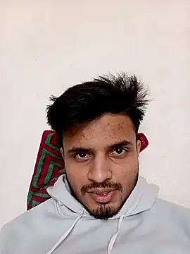 Snapshot of ElementaryColor80 chatting on December 15, 3:56 am ElementaryColor80 online show from December 15, 3:56 am