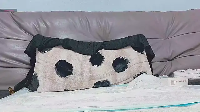 P-Pink online show from March 7, 5:18 pm