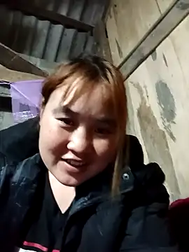 -myaa- online show from February 21, 11:12 am