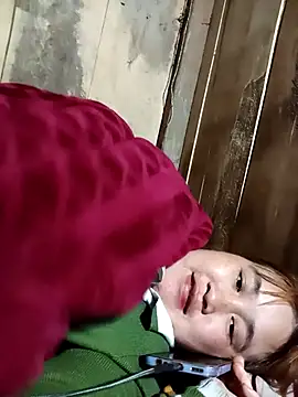 -myaa- online show from February 19, 4:31 am