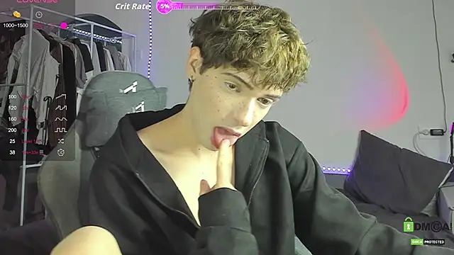 colestorm  online show from February 8, 8:17 pm