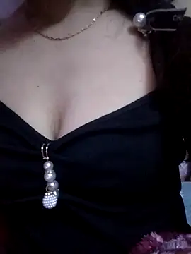 Comb-bii online show from December 21, 8:53 pm