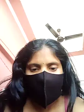 kanika05 online show from February 11, 8:14 am